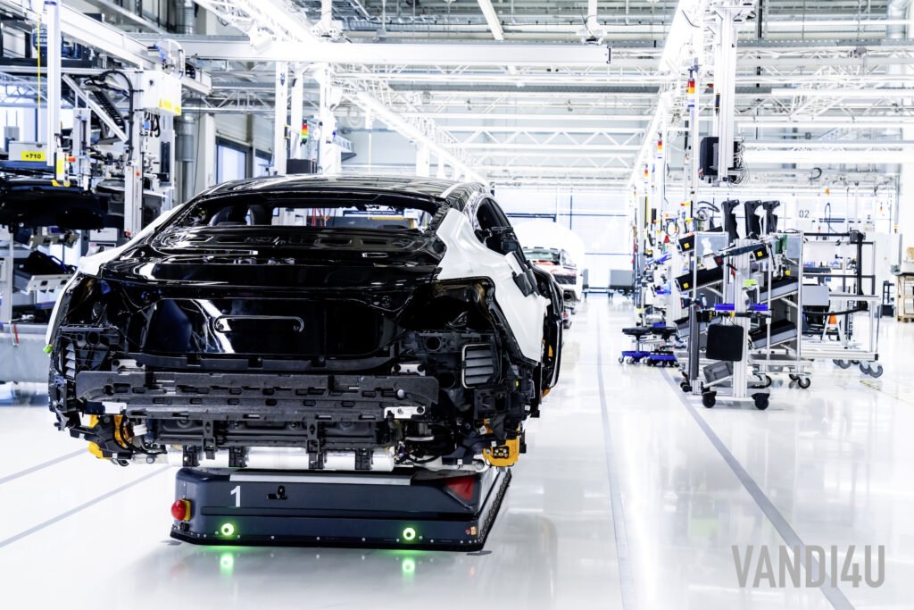 Audi e-tron GT enters series production in Germany | Vandi4u